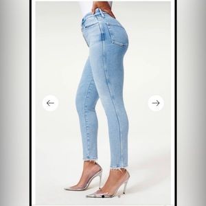 Good American Good Curve Button Fly jeans